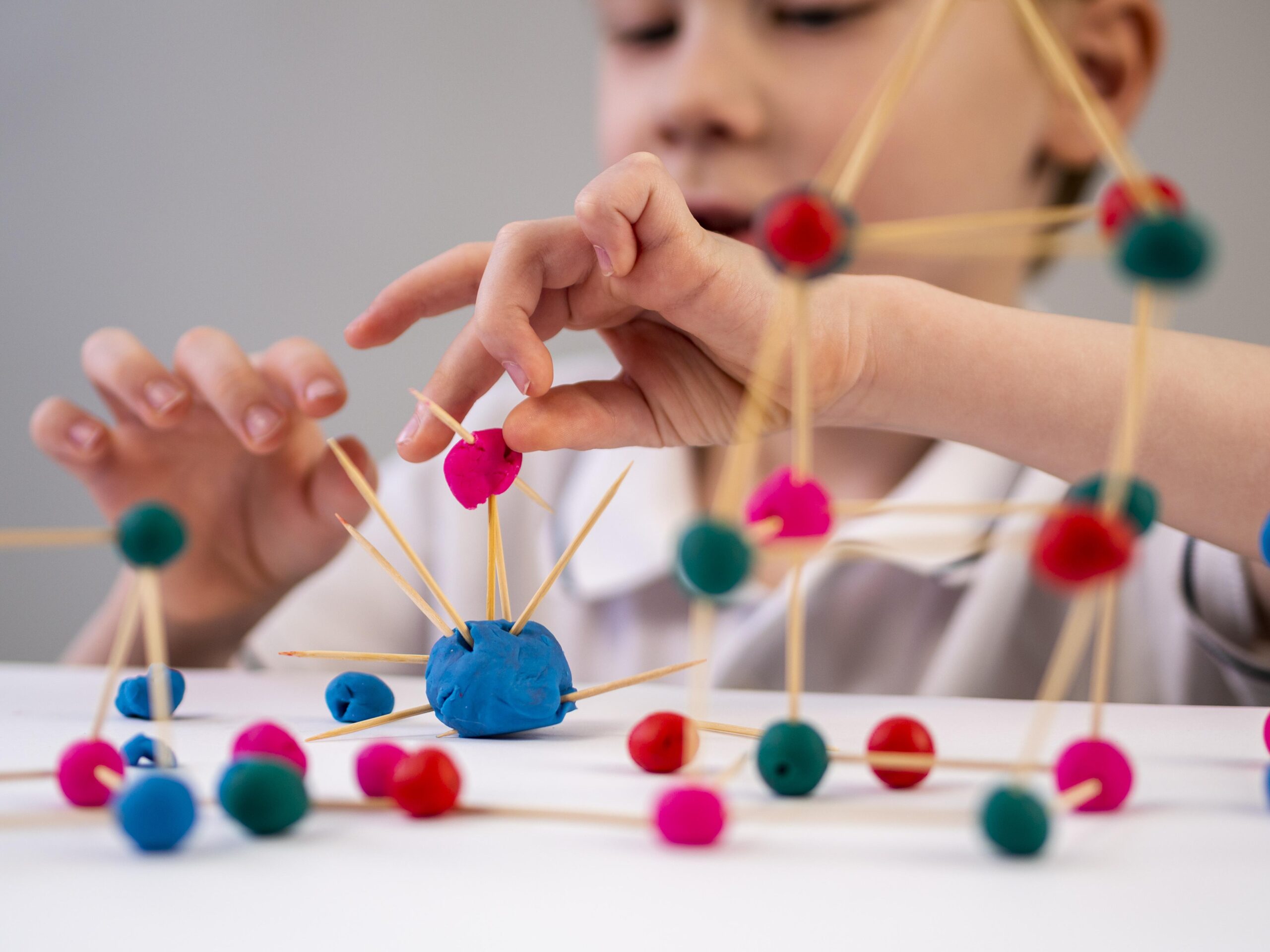 Duyu Bütünleme Nedir? Belirtileri, Bozuklukları ve Duyu Bütünleme Terapisi